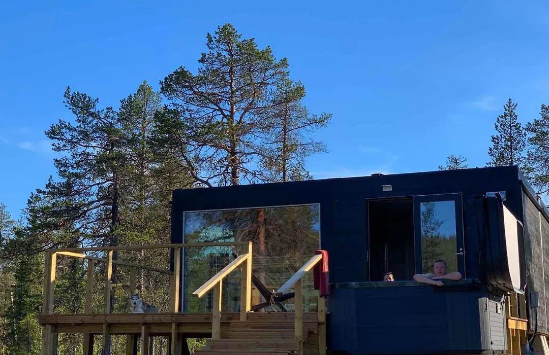 Arctic Skylight Lodge-1