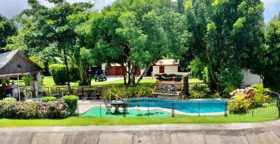 Monty'S Riverside View Resort-1