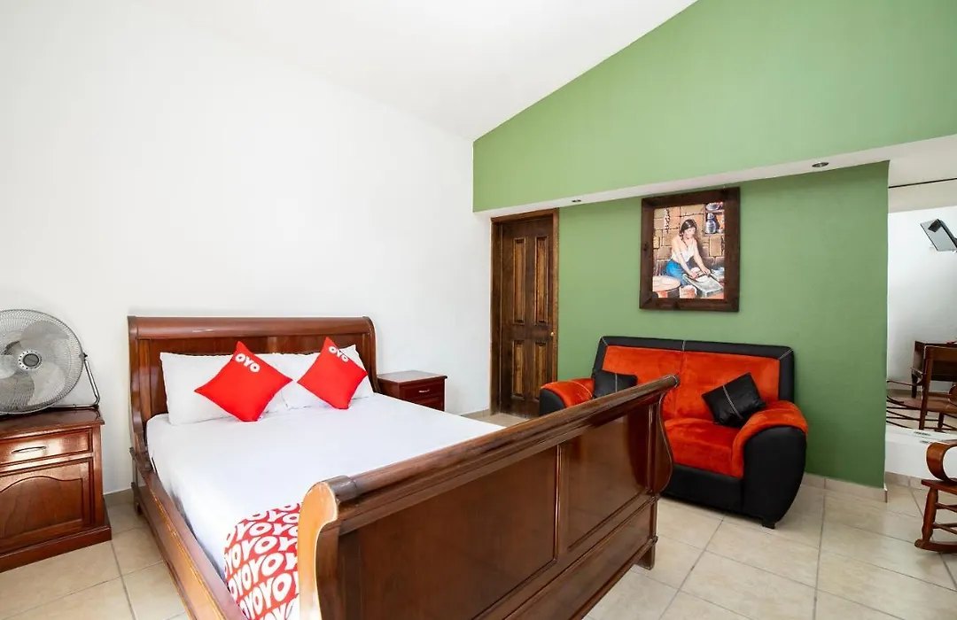 Hotel Villas De San Miguel Media Luna-1