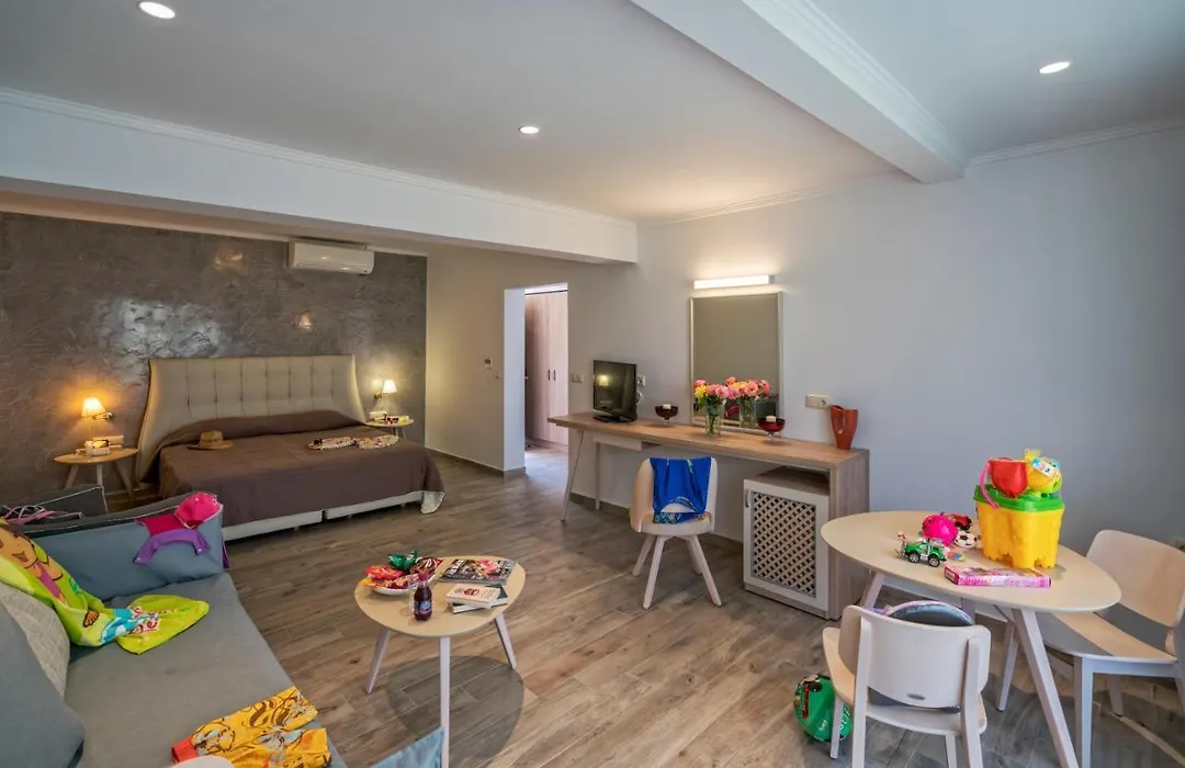 Lagomandra Beach Hotel-1