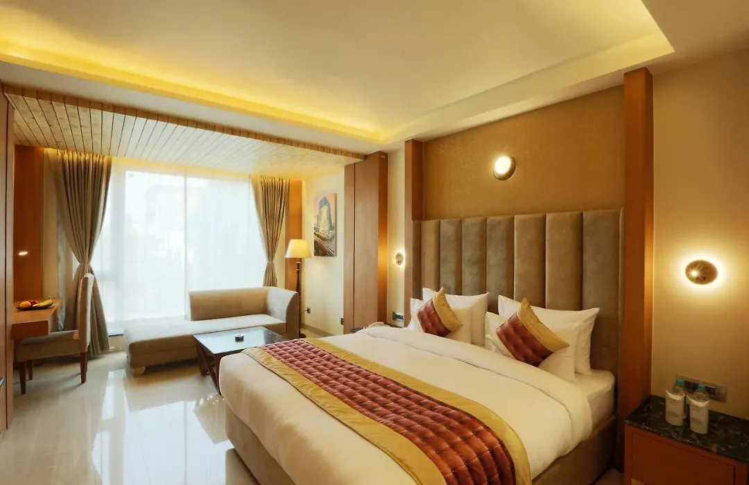 Hotel Omega - Gurgaon Central, Sec 45-1