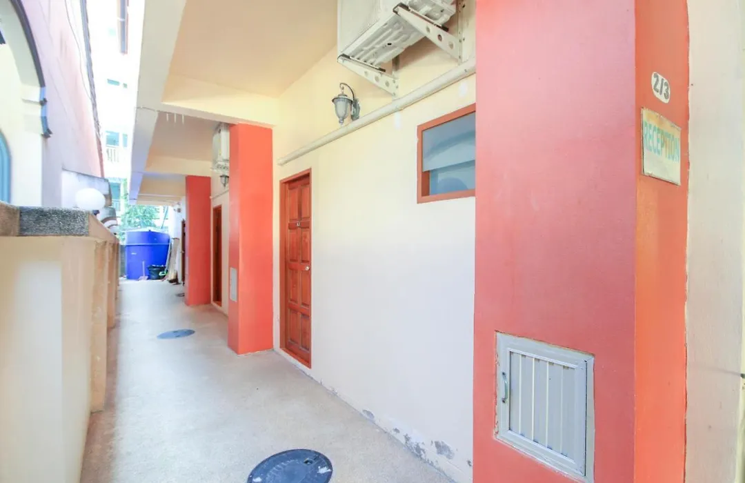 Ban Elephant Blanc Apartment-1