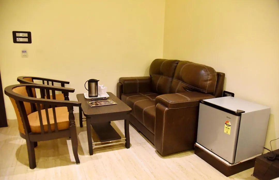 Hotel Vinayak-1