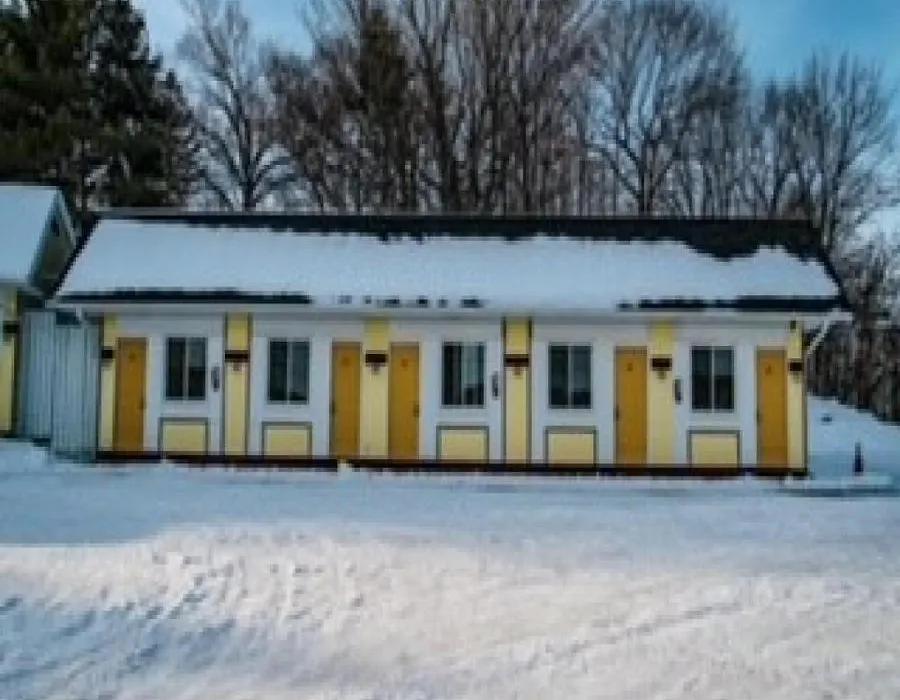 Skyland Motel Inn & Suites-1