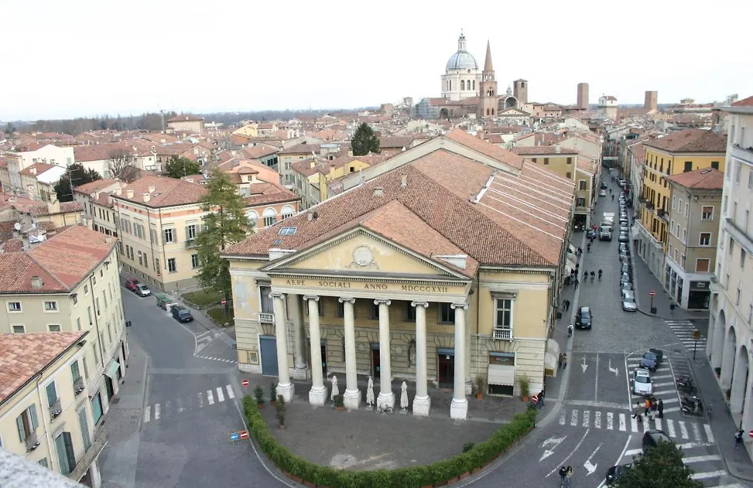 Hotel Italia City Center-1