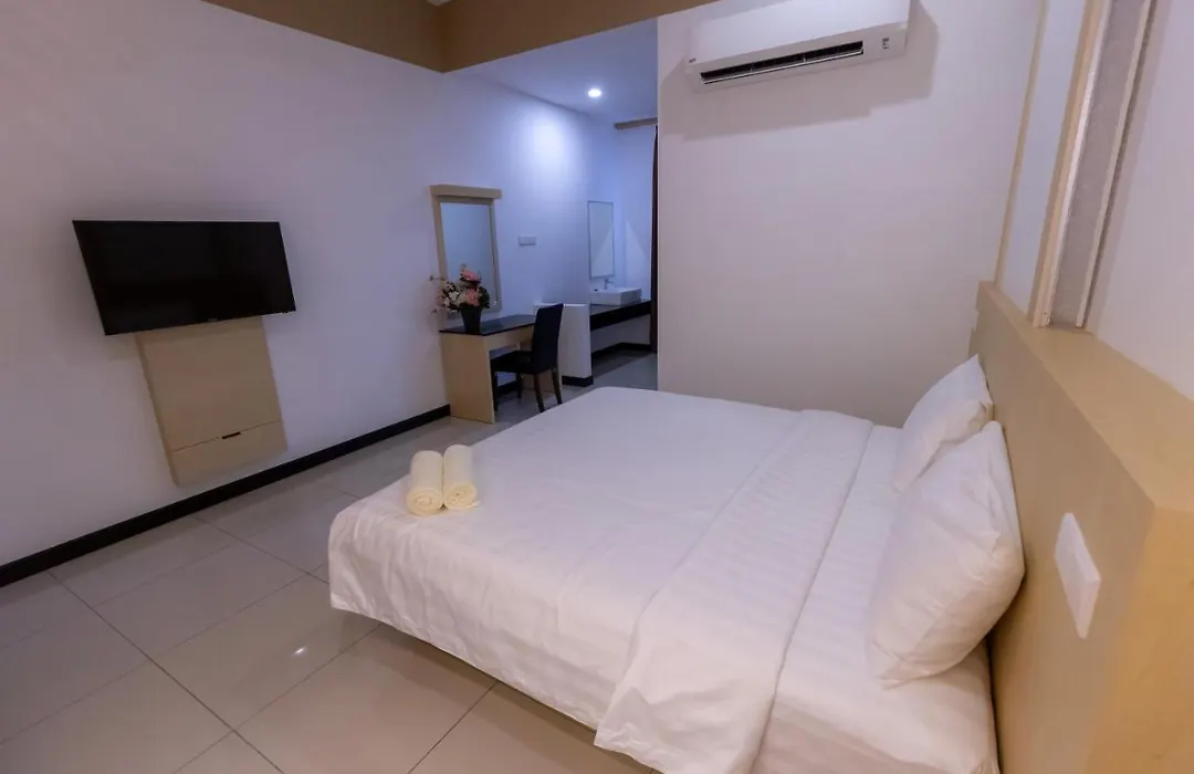 Scott Service Suites-1