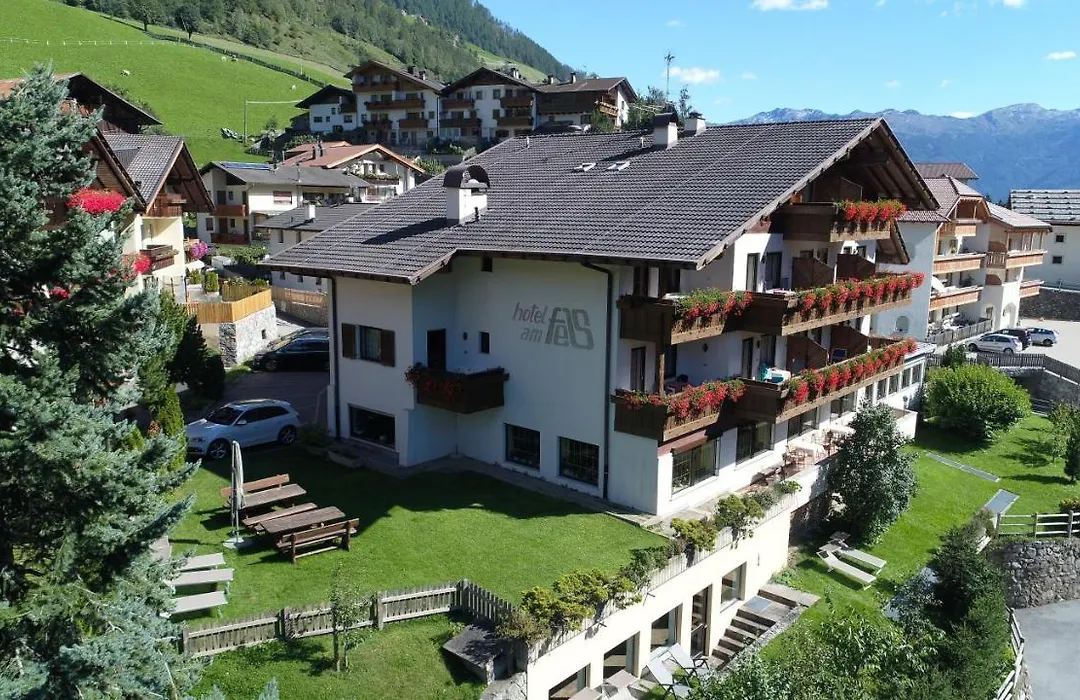 Hotel Am Fels-1