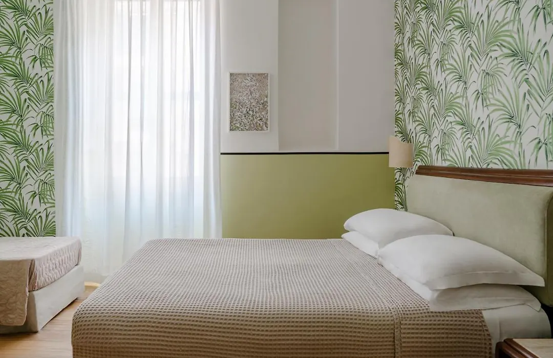 Hotel Riviera-1