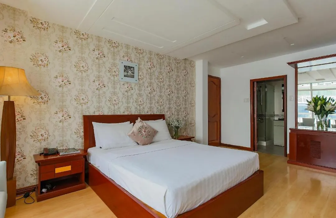 Lien Thanh Hotel-1