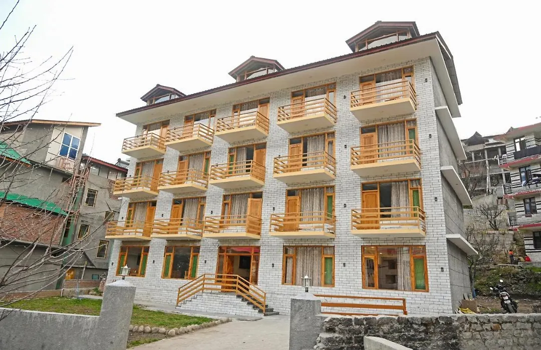 Treebo Dev With Valley View, Mall Road-1