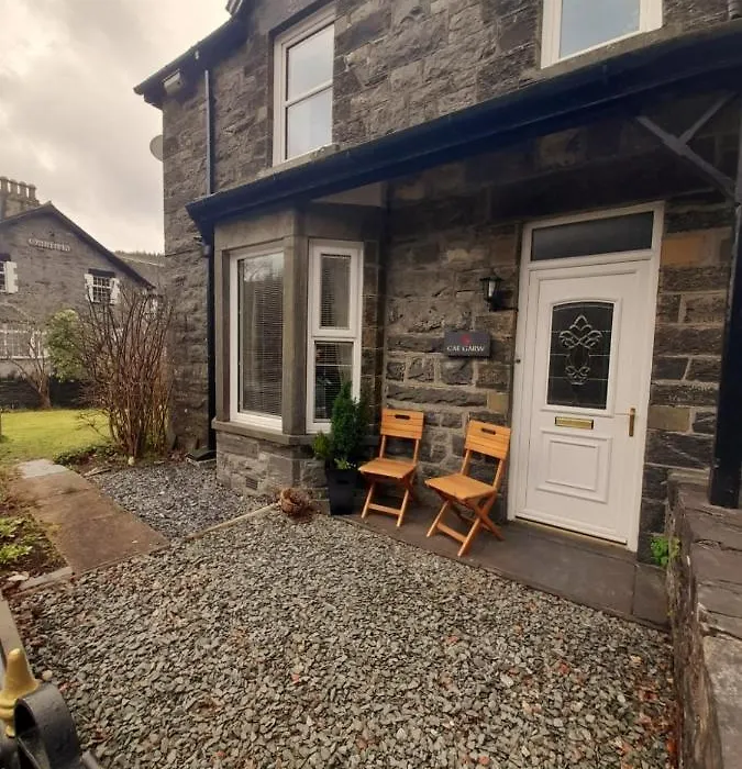 Cae Garw Guest House-1