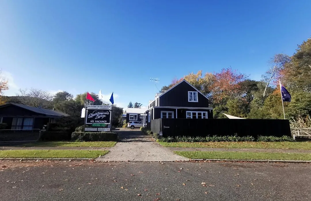 Sportsmans Lodge-1