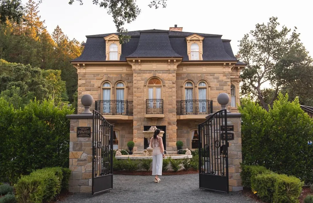 The Francis House-1