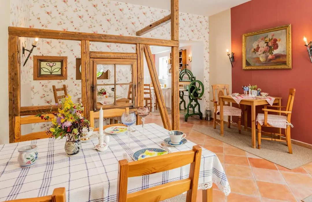 Hotel Villa Rossek-1