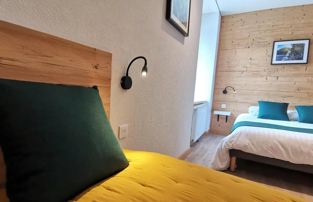 Hotel Les Montagnards-1