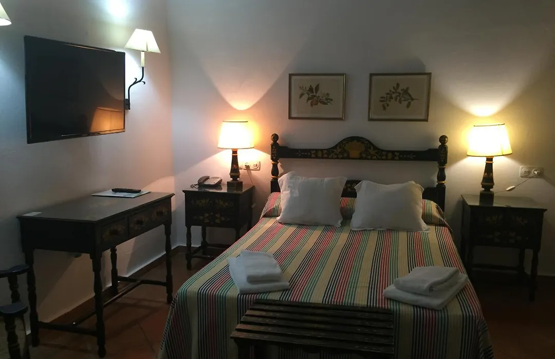 Finca Valbono Apartamentos Rurales y Hotel-1