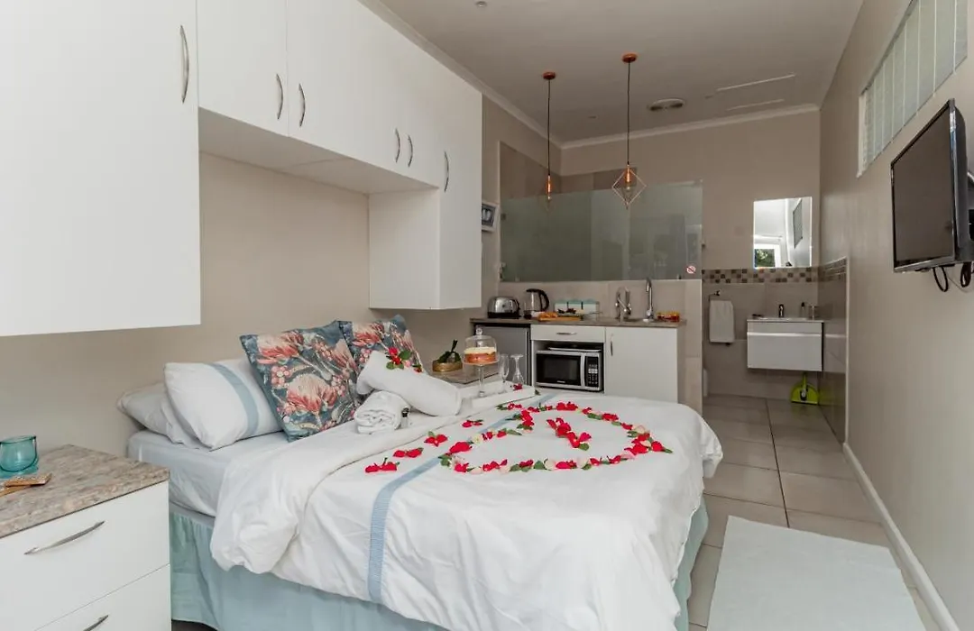 Sea Breeze Guest House-1
