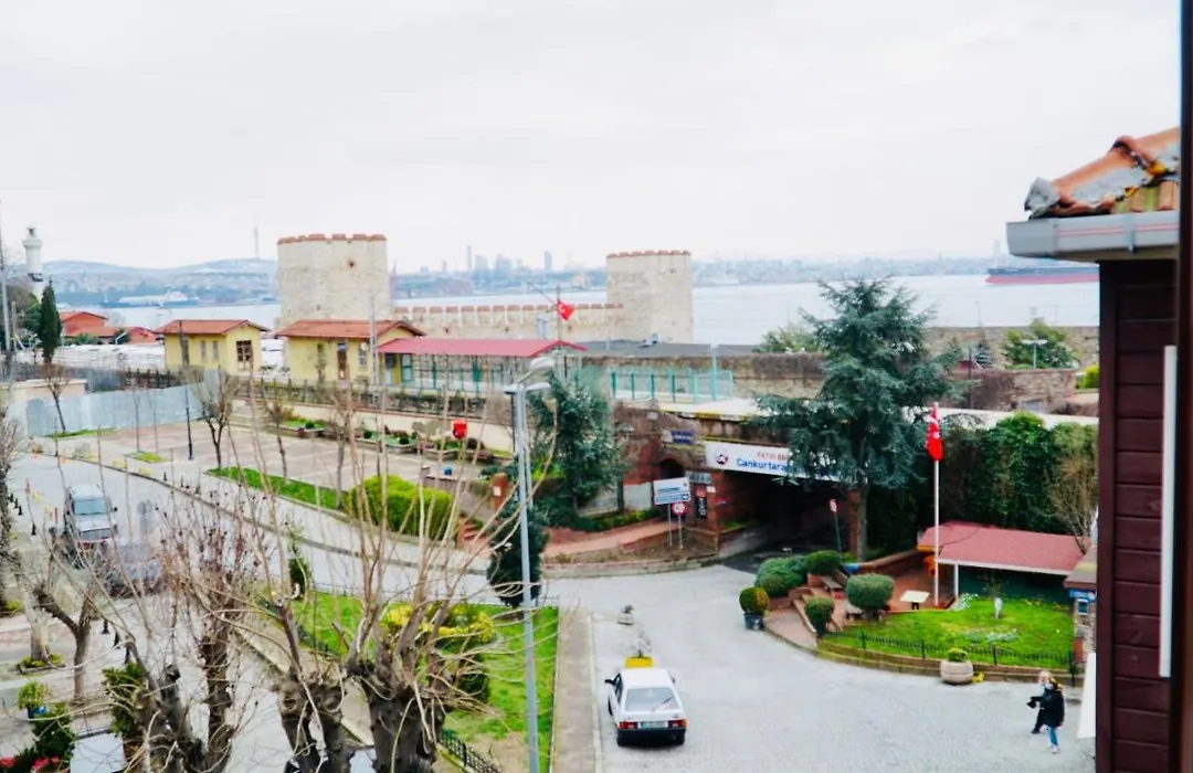 Qonaq Hotel & Suites-1