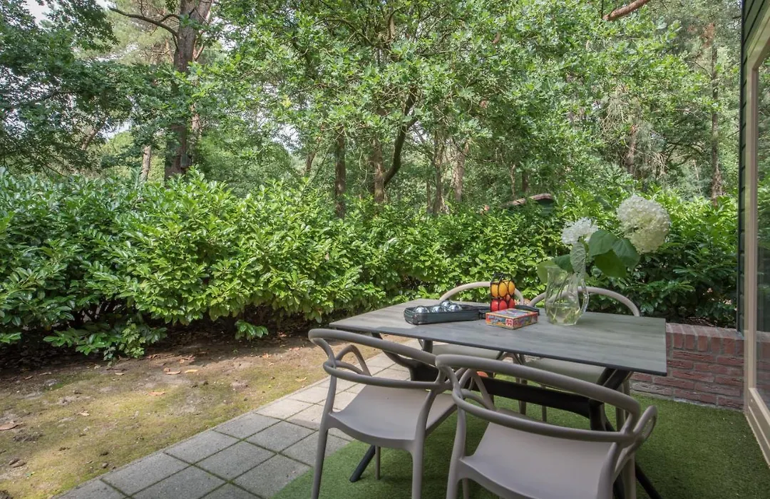 Vakantiepark Zevenbergen-1