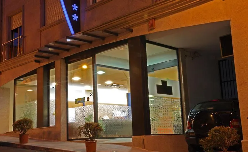 Hotel Garelos Betanzos-1