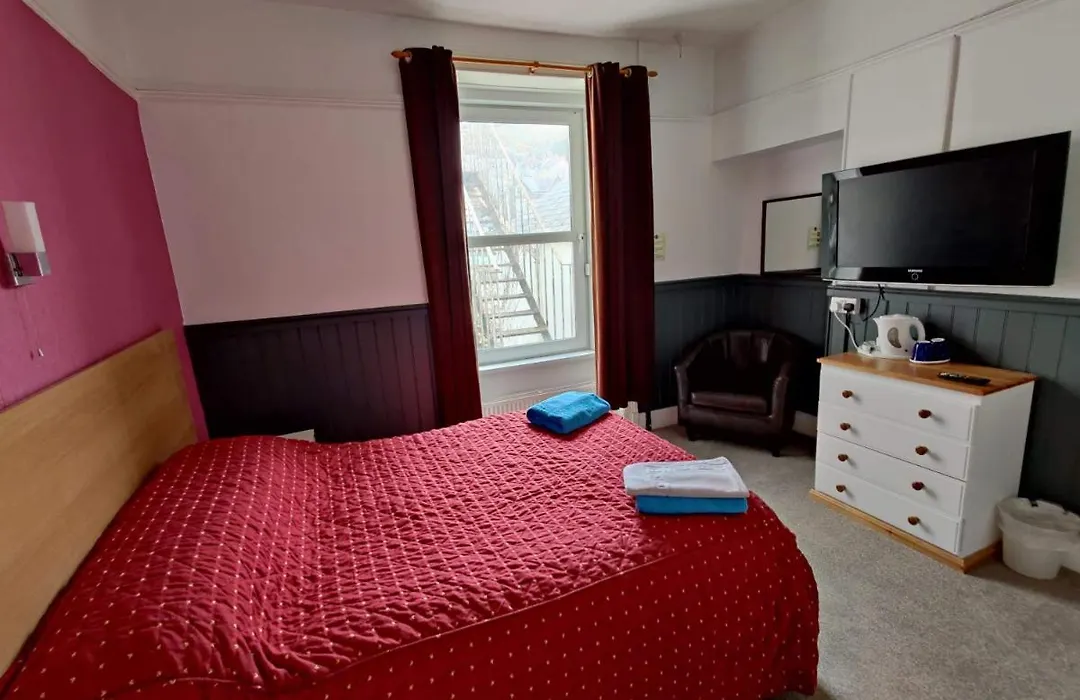 Llwynygog Guest House-1