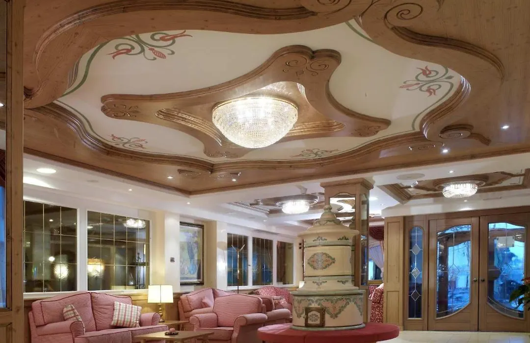 Hotel Corona-1