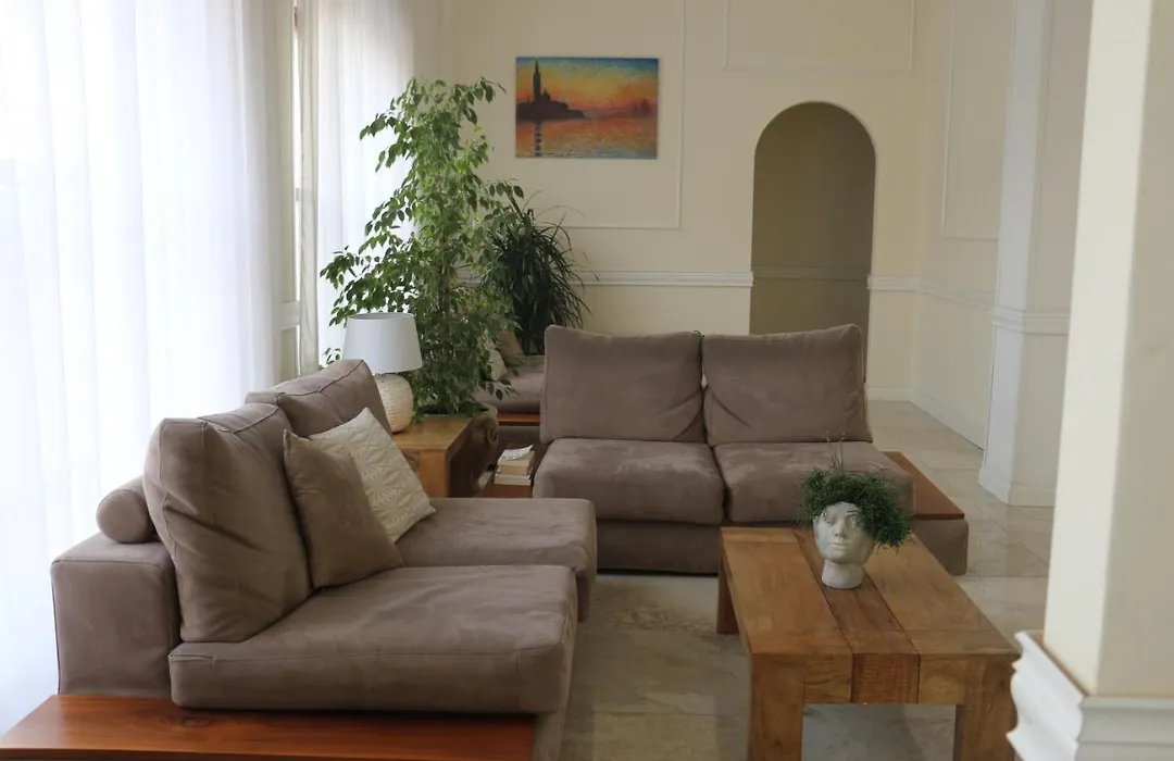 Hotel Regina Margherita-1