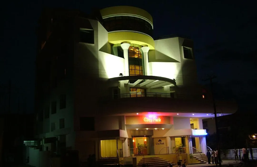 Hotel City Park, Solapur-1