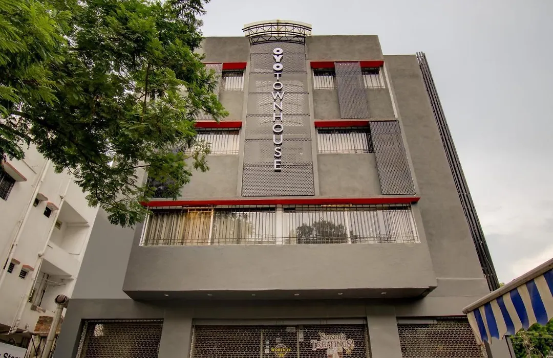 Hotel Maitrayee-1