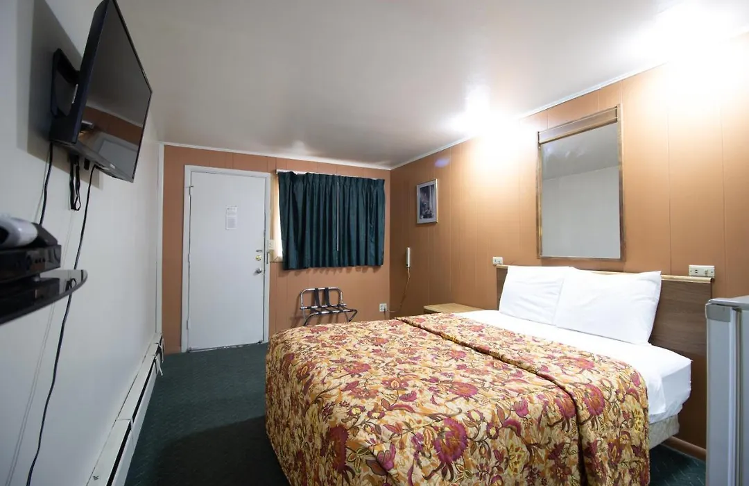 Wyoming Motel-1