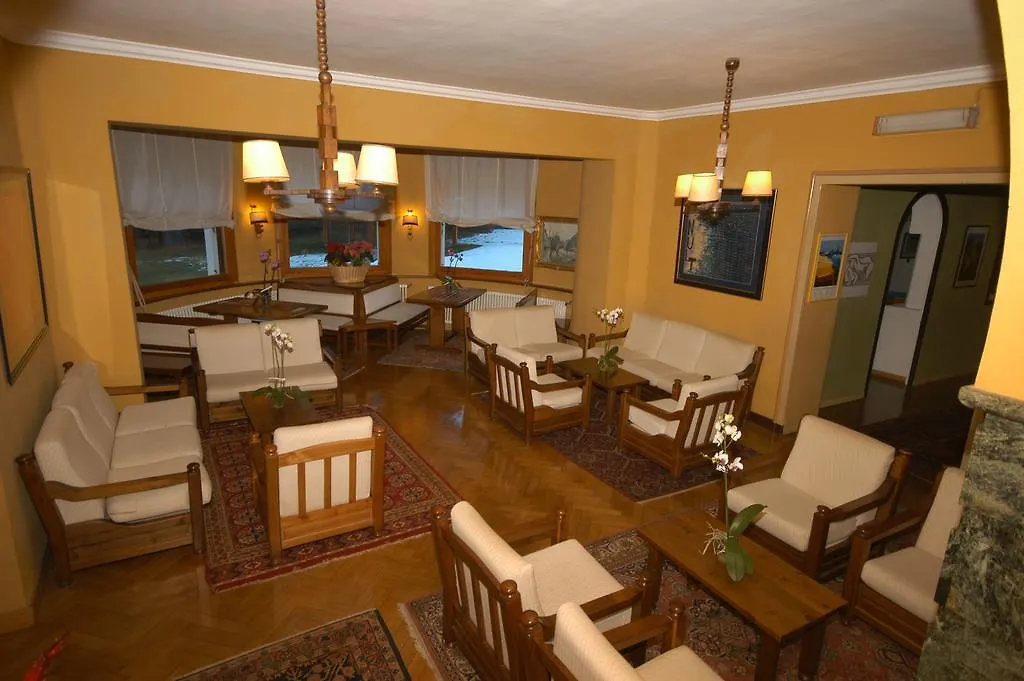 Hotel Des Geneys-1