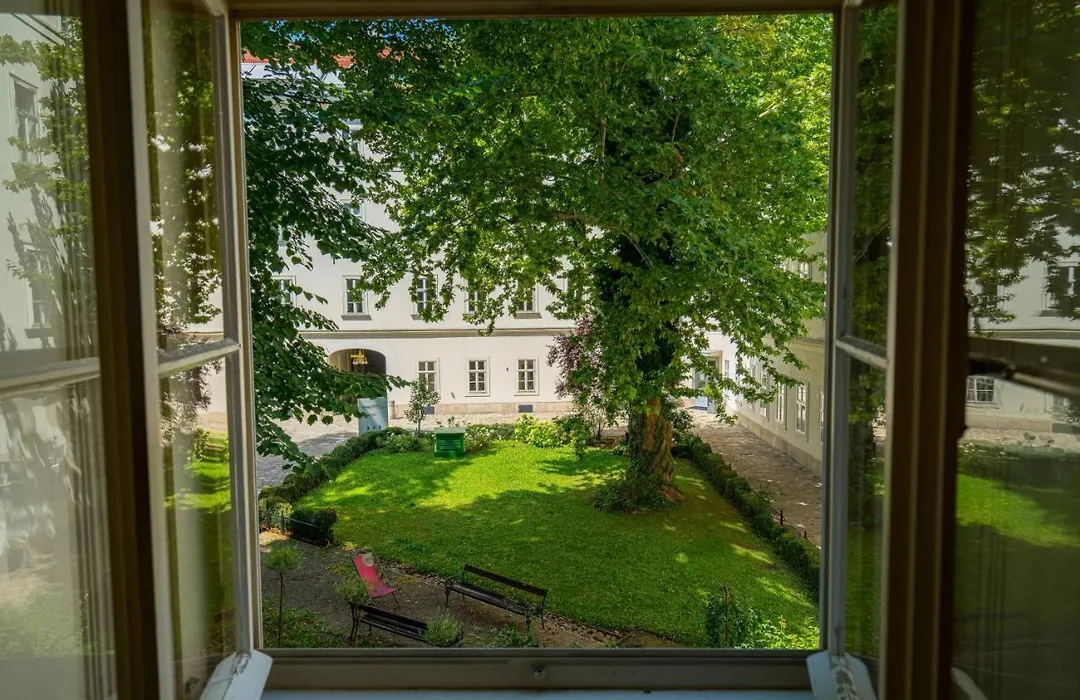 Vienna Residence, Am Heumarkt - Stadtpark-1