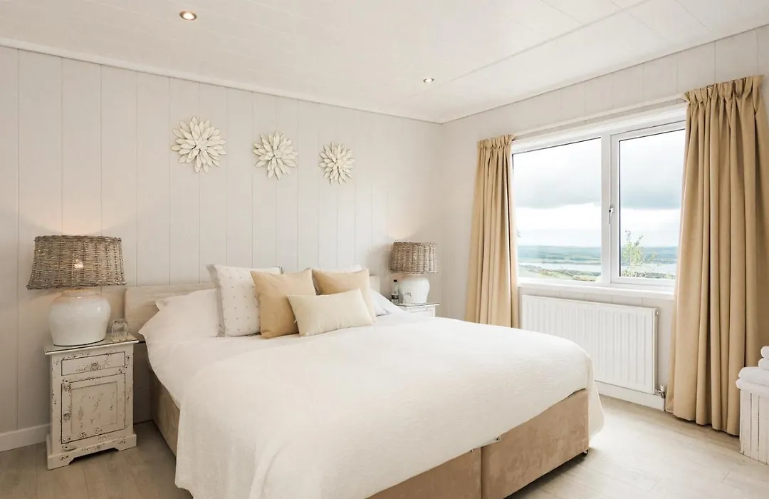 Sea View Snugs At Laggan-1