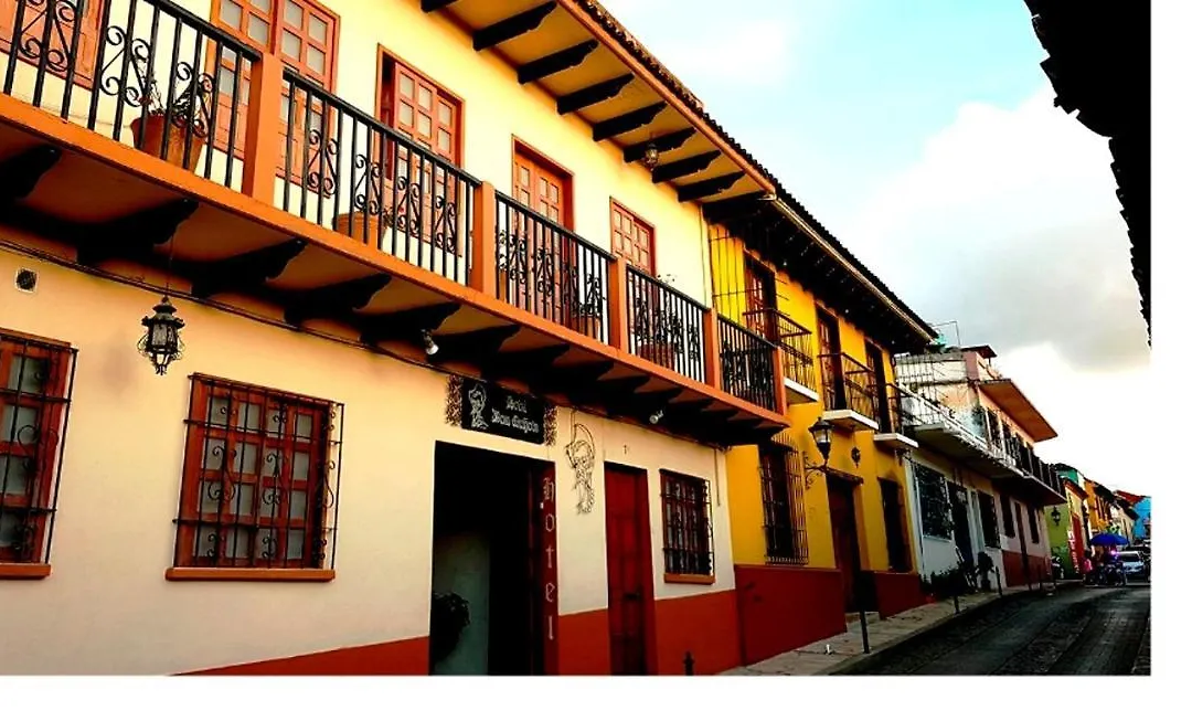 Hotel Don Quijote-1