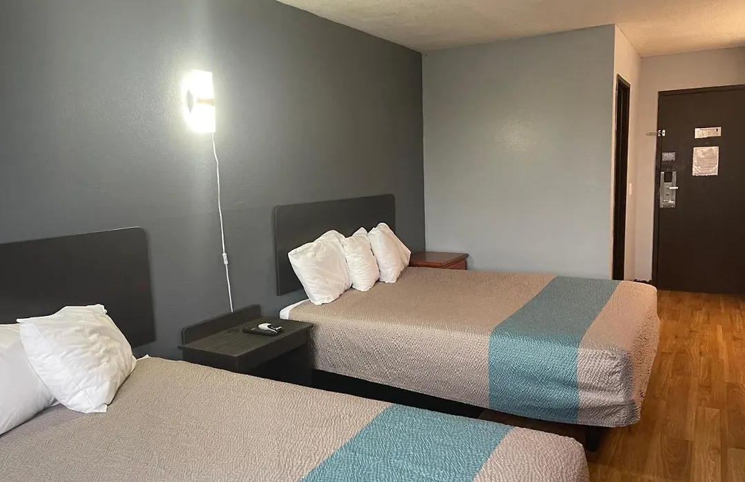 Troyinn&Suites-1