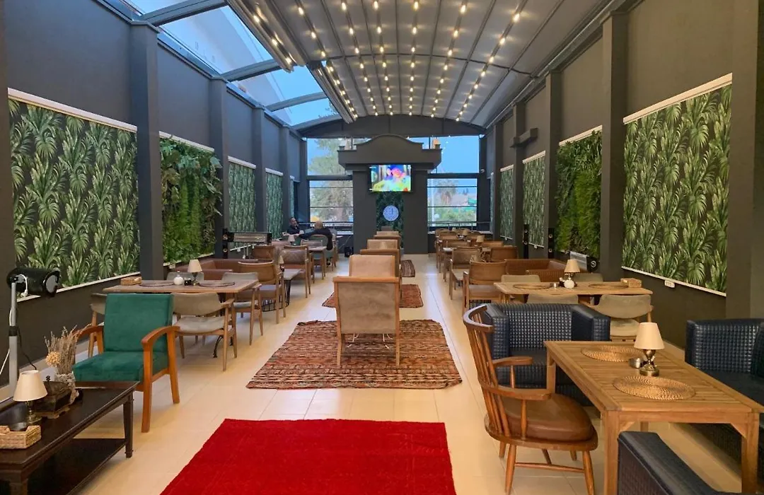 Esquire Hotels & Lounges-1