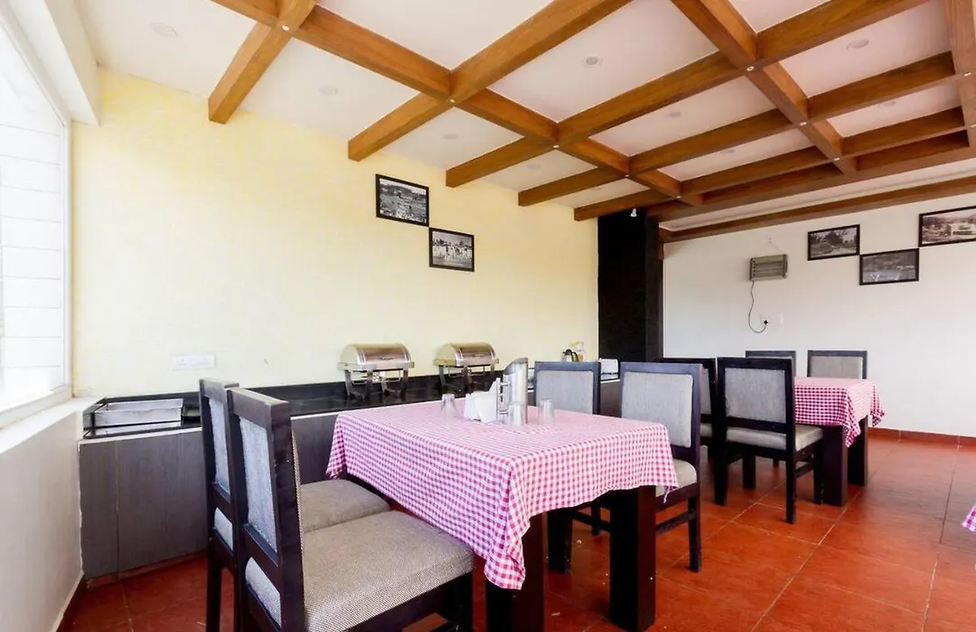 Fabhotel Sholas Residency I - Nr Government Rose Garden-1