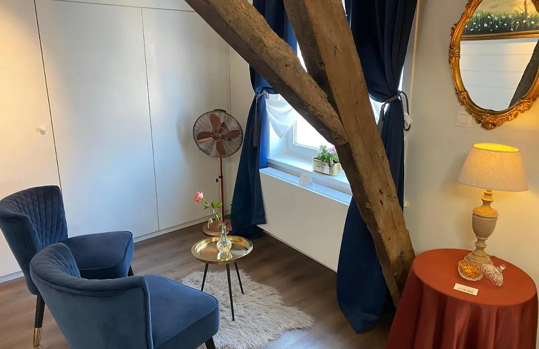 The White Queen B&B-1