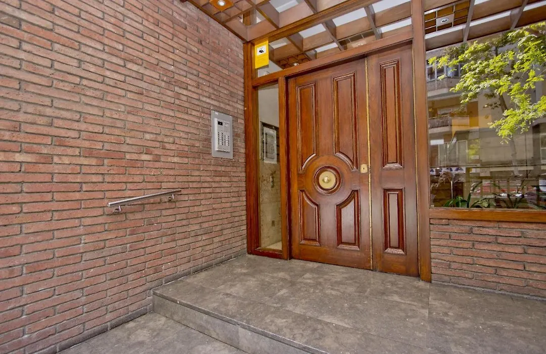 Barcelona City Seven Hostal-1