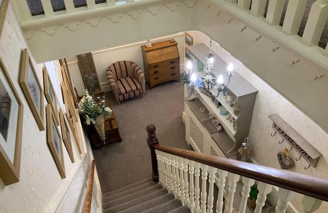 Linden Lodge Guest House-1