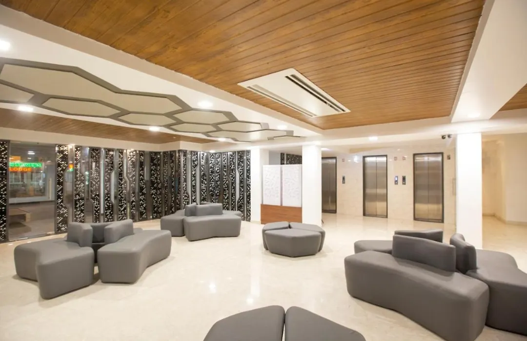 Lee-Benz Ark Hotel-1