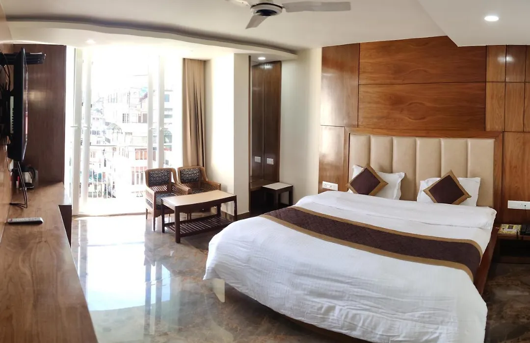 Hotel India House-1
