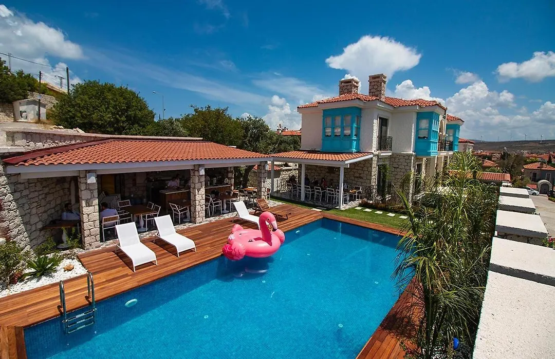 Amour Alacati Boutique Hotel-1