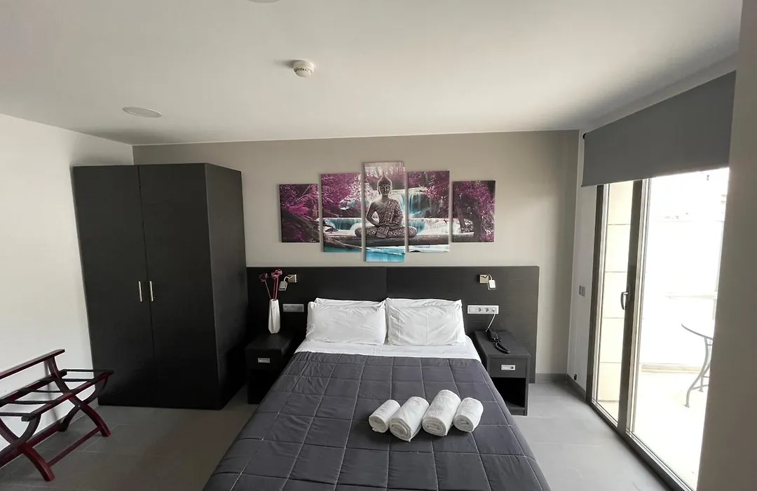 6 Bis Hotel-1