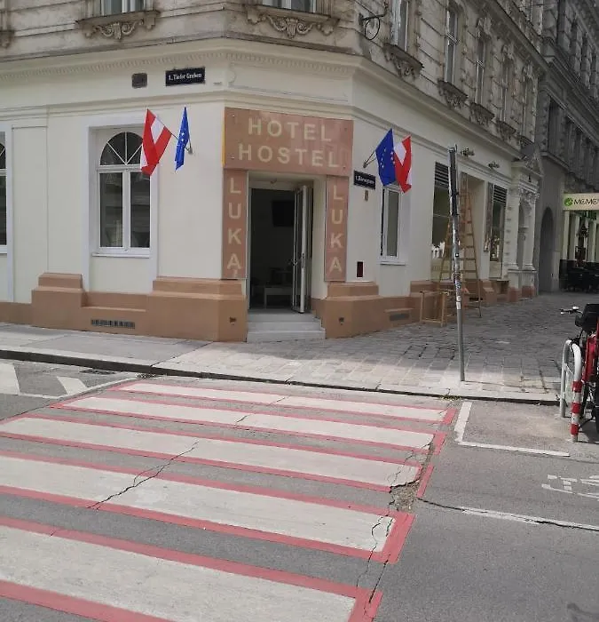 Ch-Hotel Luka-1