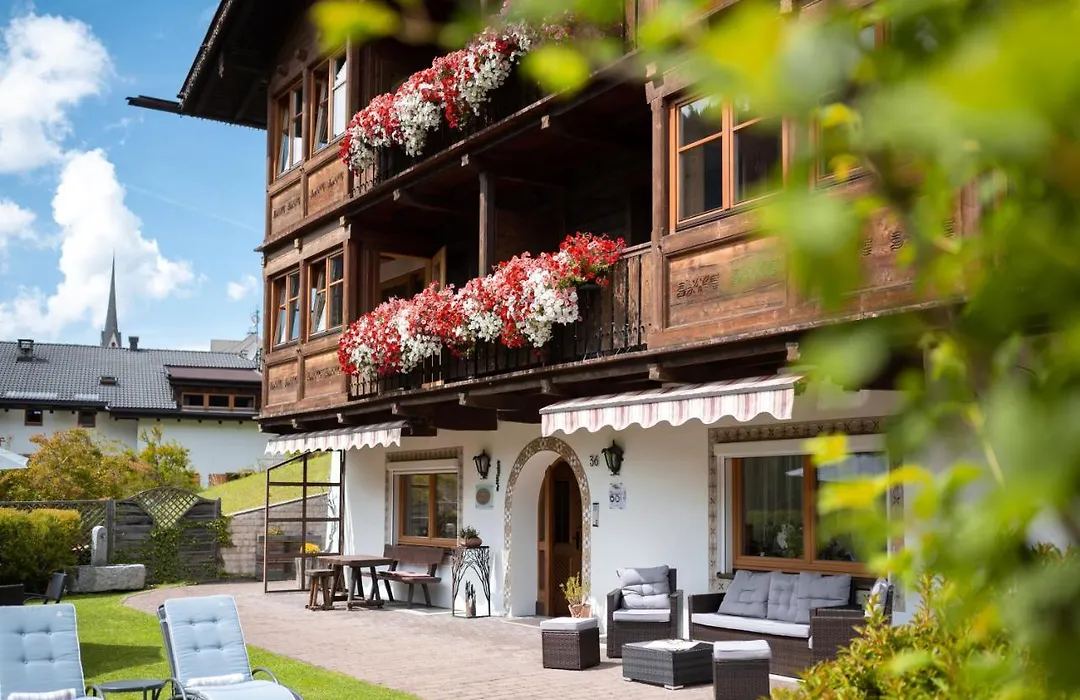 Garni Hotel Geier-1