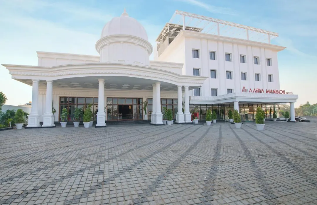 Aarya Mansion V One Hotel-1