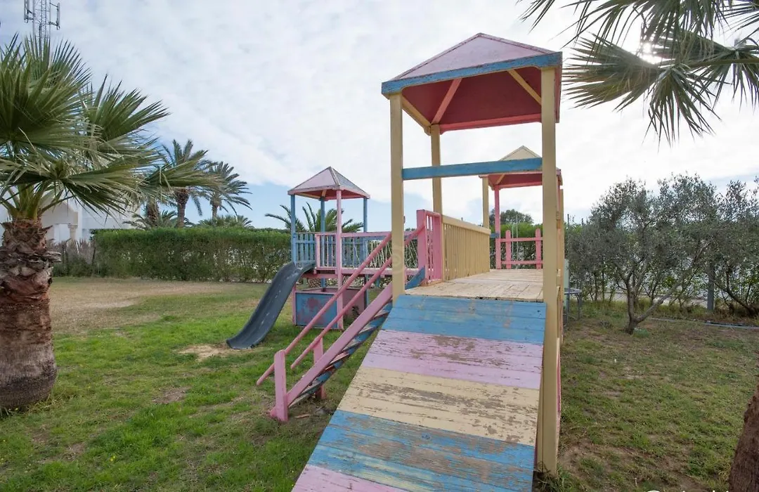 Thapsus Beach Resort-1