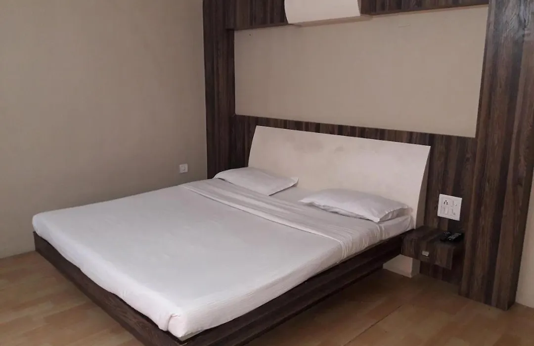 Wonderful View Hotel Wr Bhavnagar-1