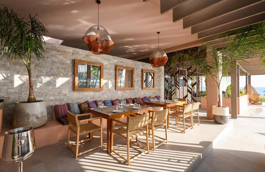 Miamar Luxury Hotel & Spa-1